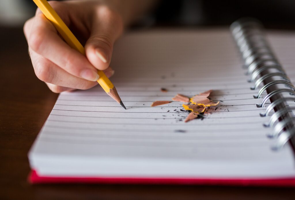 écriture sur cahier