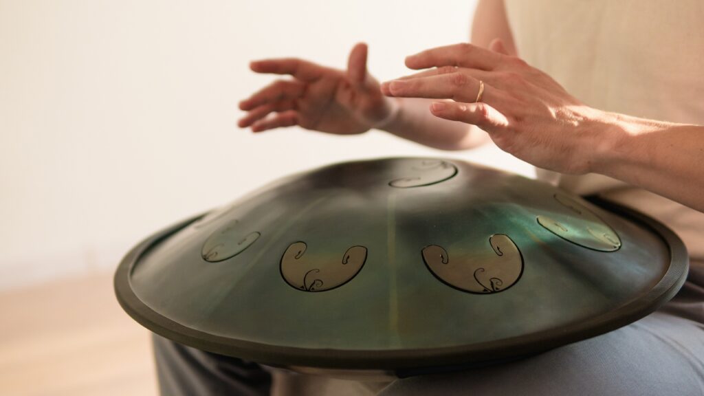 personne qui joue du tancun